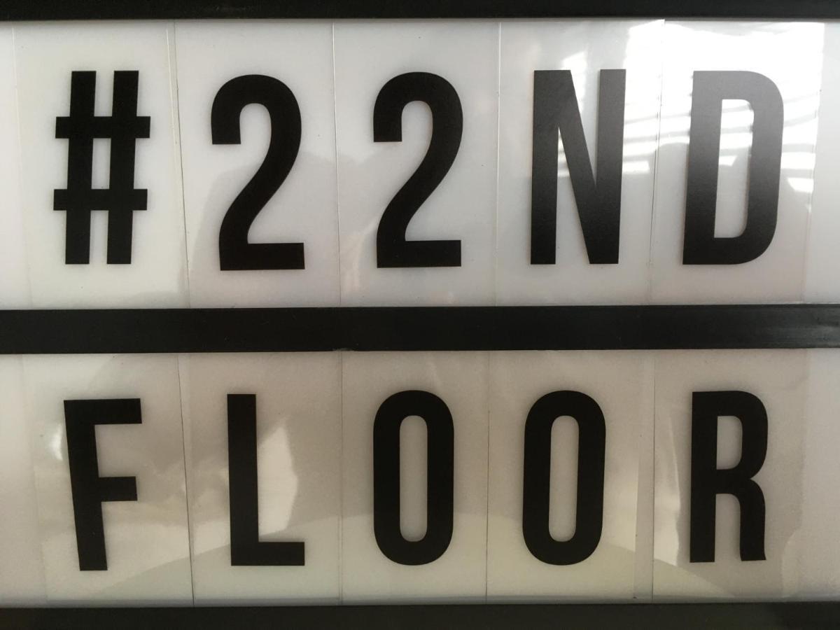 22Ndfloor Luxury Suite Остенде Екстериор снимка
